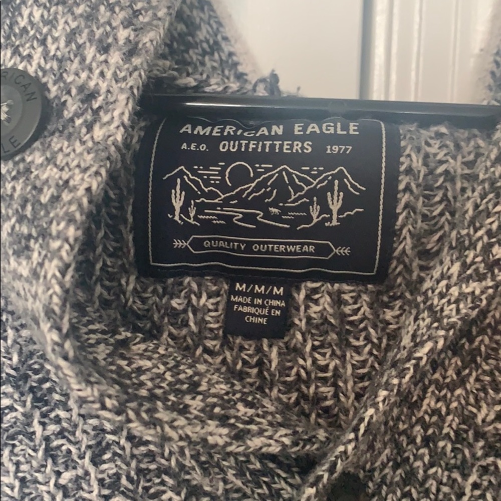 Sweater - Picture 2 of 4